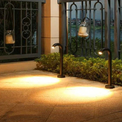 AquaGlow | Wetterfeste LED-Außenlampe - Brezella