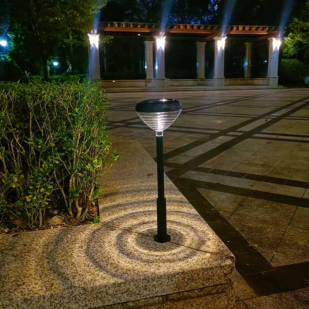 SunLuxe | Energieeffiziente Gartenlichter mit stilvollem Design - Brezella