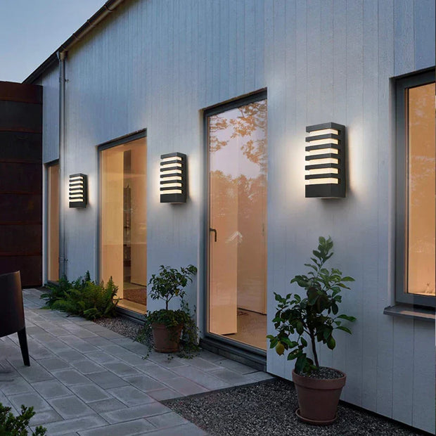 ShineAlu | Zeitgemäße Aluminium-Gartenlampe für den Außenbereich - Brezella
