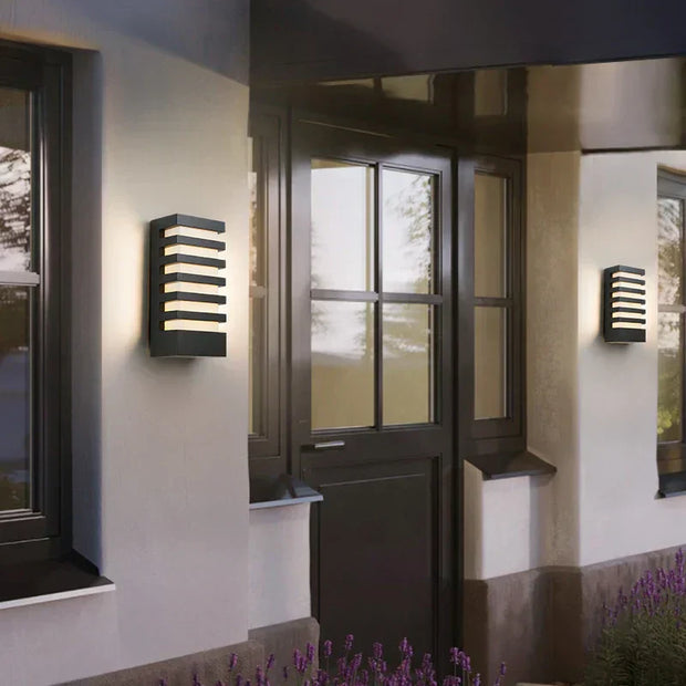 ShineAlu | Zeitgemäße Aluminium-Gartenlampe für den Außenbereich - Brezella