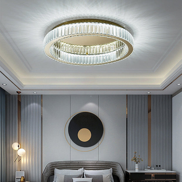 Elegante Runde Deckenleuchte In Gold