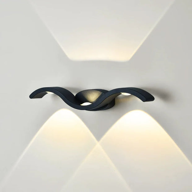 LichtForm | Stilvolle LED-Wandleuchte - Brezella