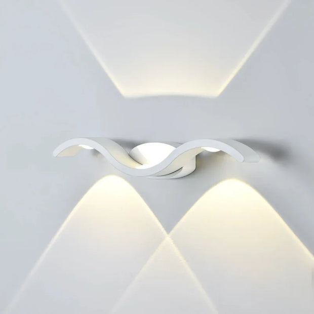 LichtForm | Stilvolle LED-Wandleuchte - Brezella