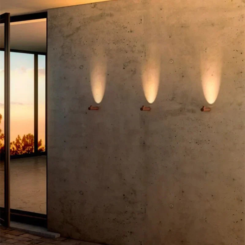 MetalGlow | Zeitlose Wandlampe aus hochwertigem Aluminium - Brezella