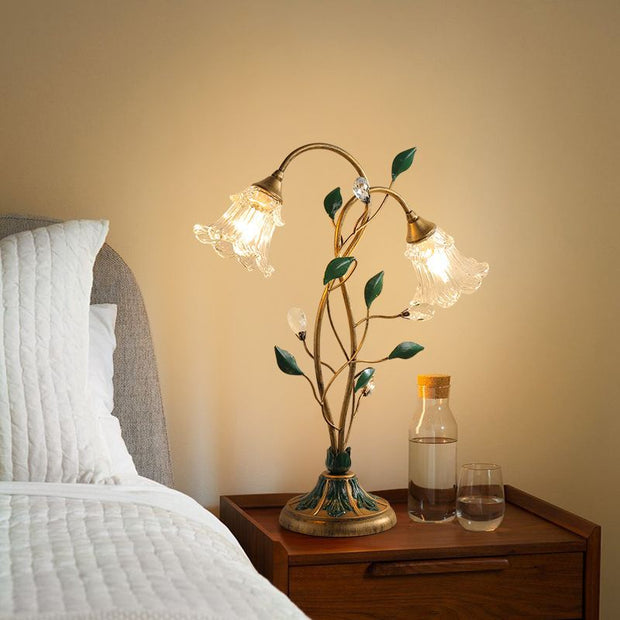 RoseGlow | Romantische Tischleuchte mit floralem Design - Brezella