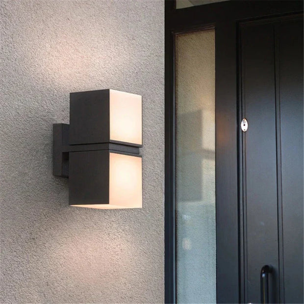 GartenGlow | Moderne Wandbeleuchtung für draußen - Brezella