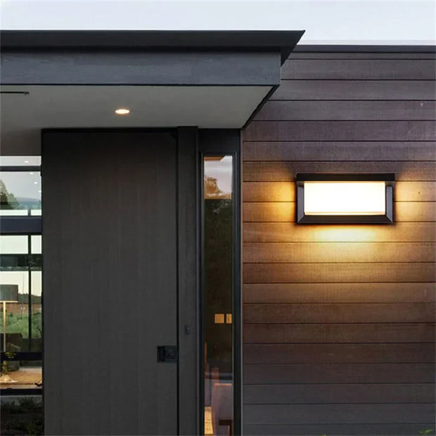 SolarLux | Stilvolle & nachhaltige Solarbeleuchtung - Brezella