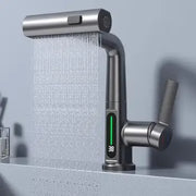 AquaSense | Elegante Badarmatur mit Temperaturanzeige - Brezella