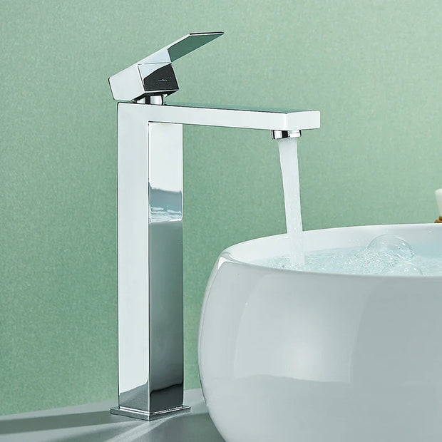 PureStream | Moderne Design-Mischbatterie für Bäder - Brezella