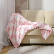 PlaidLuxe | Samt-Sofa-Decke im modernen Design - Brezella
