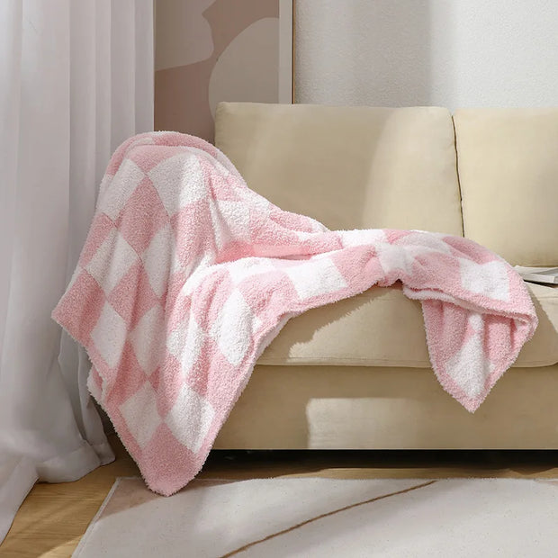 PlaidLuxe | Samt-Sofa-Decke im modernen Design - Brezella