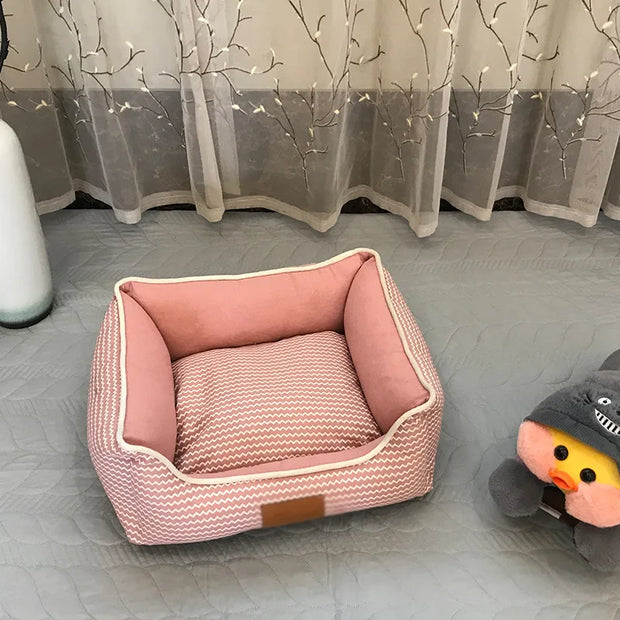PetSanctum | Eleganter quadratischer Katzen- und Welpenzwinger für Komfort - Brezella
