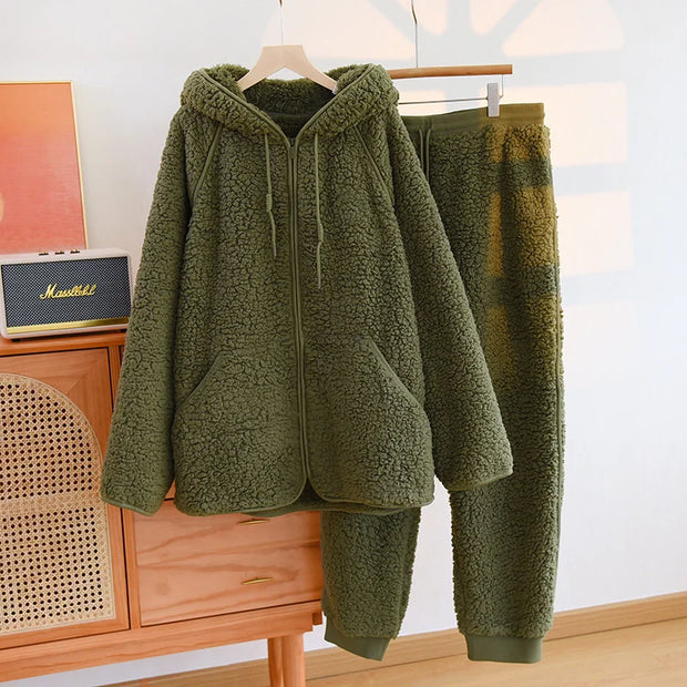 SchlafKuschel | Weiches Fleece-Pyjama-Set in Koral für Damen - Brezella