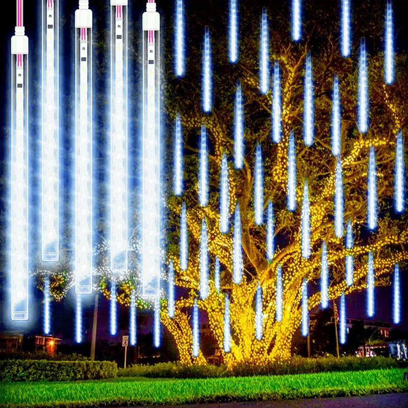WasserGlanz | Luxuriöse LED-Lichterkaskade für den Garten - Brezella