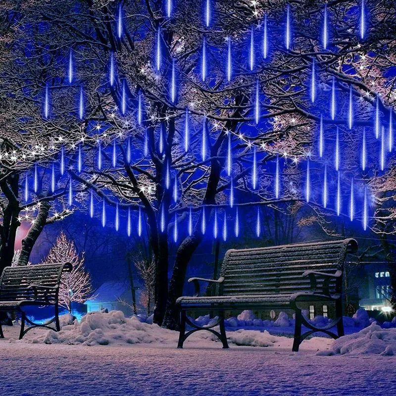 WasserGlanz | Luxuriöse LED-Lichterkaskade für den Garten - Brezella