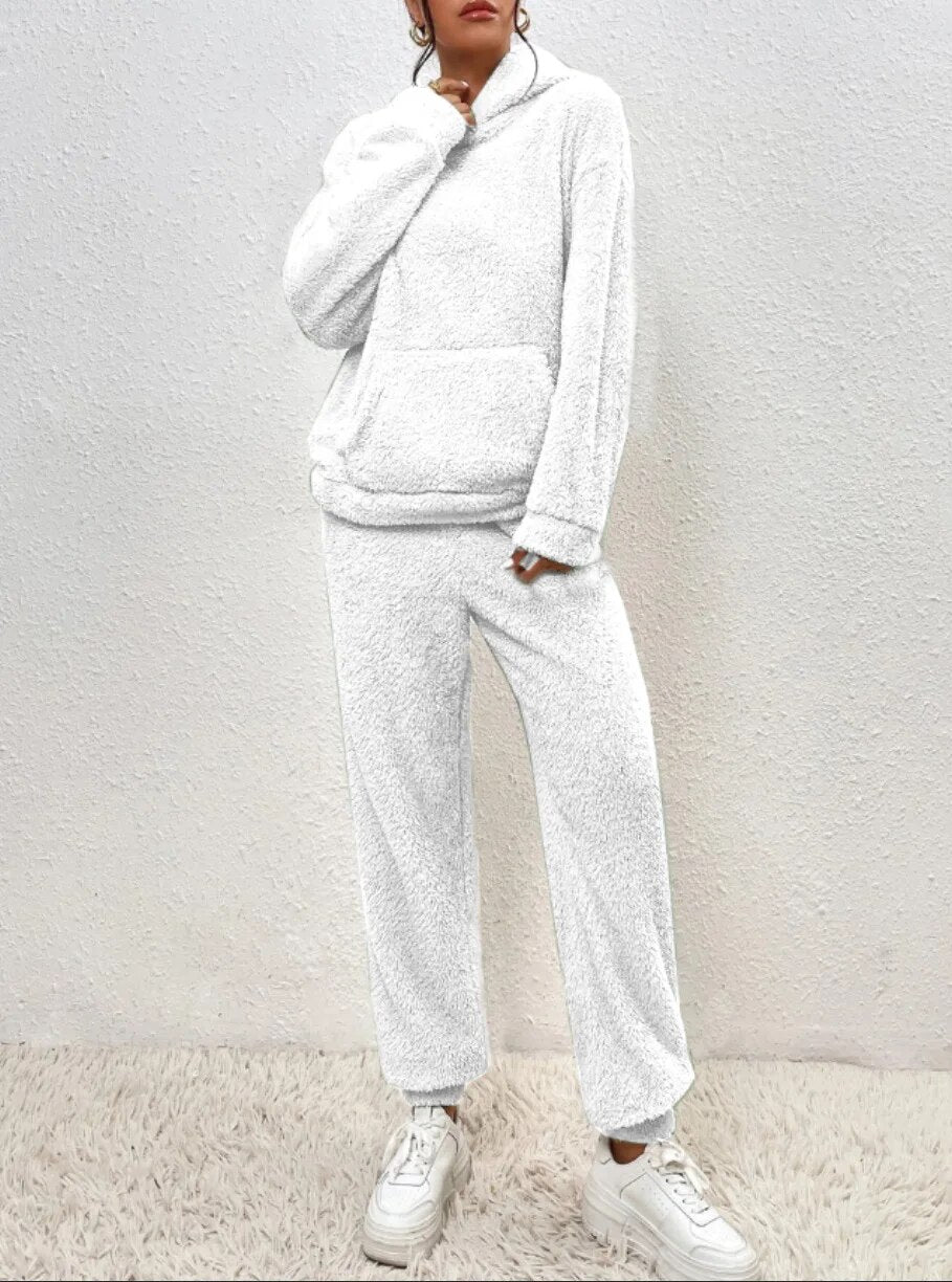 SoftLuxe | Cozy Tracksuit Set für ruhige Wohlfühl-Momente - Brezella