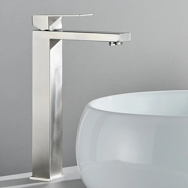 PureStream | Moderne Design-Mischbatterie für Bäder - Brezella