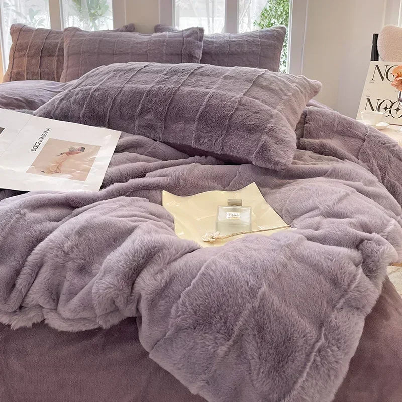 FurNest | Flauschiges Bettwäscheset mit Fell-Optik - Brezella
