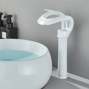 OpulentFlow | Premium-Wasserhahn mit eleganter Oberfläche - Brezella