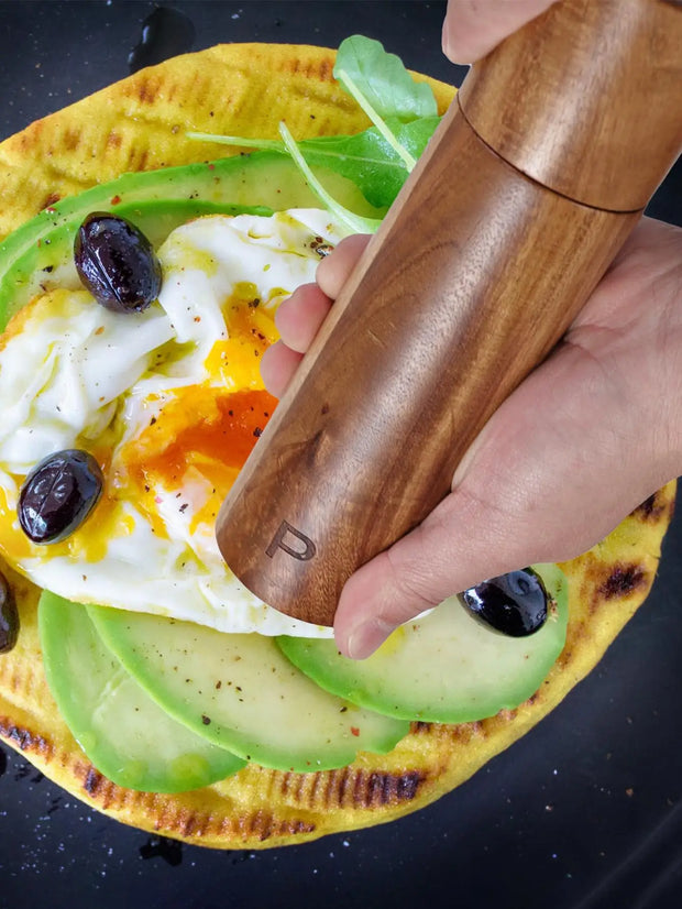 VivoMills | Premium-Gewürzmühlenset mit Tablett für eine luxuriöse Küche - Brezella