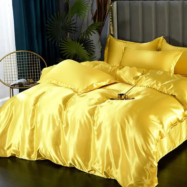 SilkEleganz | Satin-Bettwäsche-Set für luxuriöse Nächte - Brezella