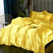 SilkEleganz | Satin-Bettwäsche-Set für luxuriöse Nächte - Brezella