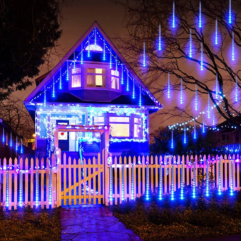 WasserGlanz | Luxuriöse LED-Lichterkaskade für den Garten - Brezella