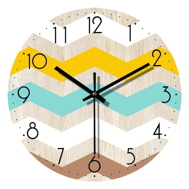 NaturZeit | Klassische Wanduhr aus Echtholz - Brezella