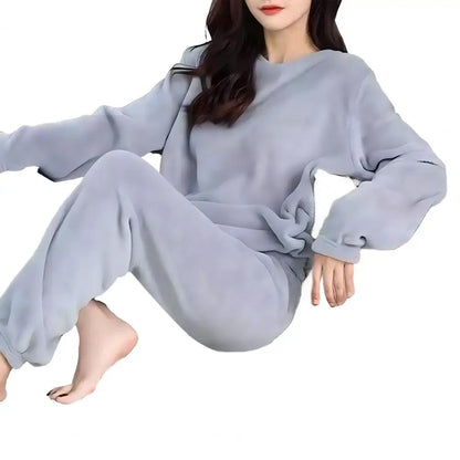 WinterHaven | Anti-Frost Pyjama Set für Entspannte Nächte - Brezella
