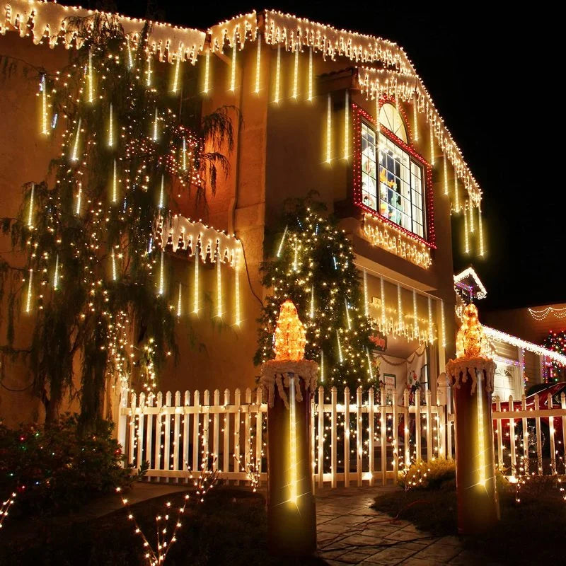 WasserGlanz | Luxuriöse LED-Lichterkaskade für den Garten - Brezella