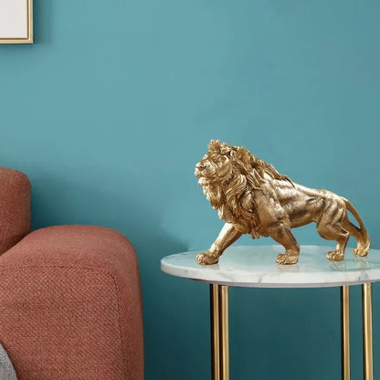 GoldLöwe | Elegante Löwenstatue für luxuriöse Dekoration - Brezella