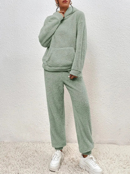 SoftLuxe | Cozy Tracksuit Set für ruhige Wohlfühl-Momente - Brezella