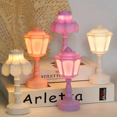LumiChic | Zeitlose Tischlampe für edles Ambiente - Brezella