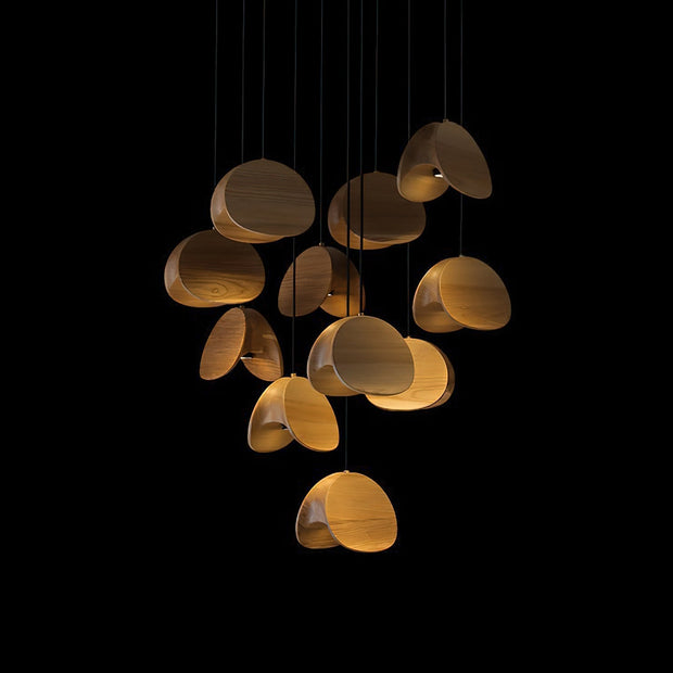 PrestigeGlow | Zeitlose Pendelleuchte mit exquisiter Verarbeitung - Brezella