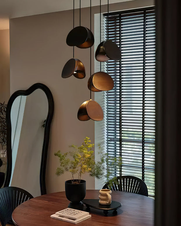 PrestigeGlow | Zeitlose Pendelleuchte mit exquisiter Verarbeitung - Brezella