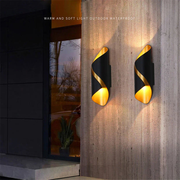 GlowTide | Robuste Außenlampe mit wasserdichtem IP65-Gehäuse - Brezella