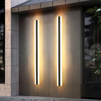 SchutzStrahl | Robuste Wandlampe für den Außenbereich - Brezella