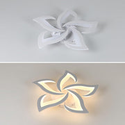 Moderne LED-Deckenleuchte in Blumenform