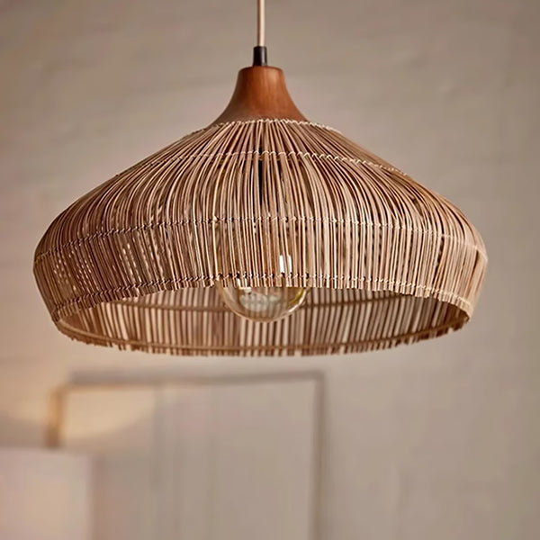 ZenWeave | Rustikale Rattan-Deckenleuchte - Brezella