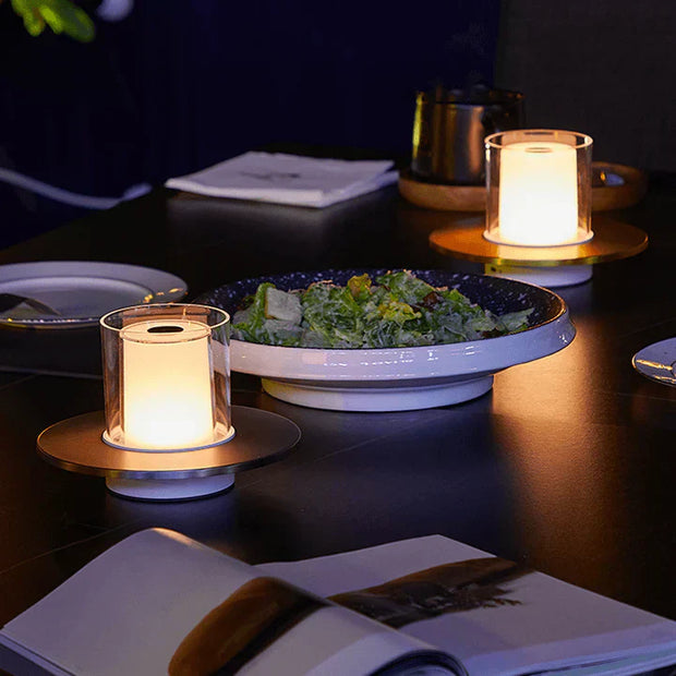 FlackerLicht | Realistische LED-Kerze mit warmem Schein - Brezella