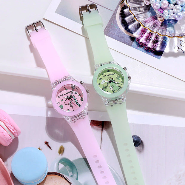 GlowTime | Leuchtende Kinderuhr mit buntem Design - Brezella