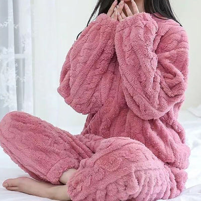 SanftHaut | Luxuriöses Samt-Pyjama-Set mit Rippenstruktur - Brezella