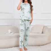 FlügelLuxe | Damen-Pyjama mit zartem Butterfly-Design - Brezella