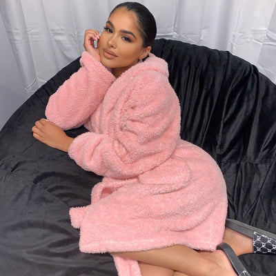 KapuzenChic | Flanell-Pyjama-Set für Damen mit niedlichen Details - Brezella