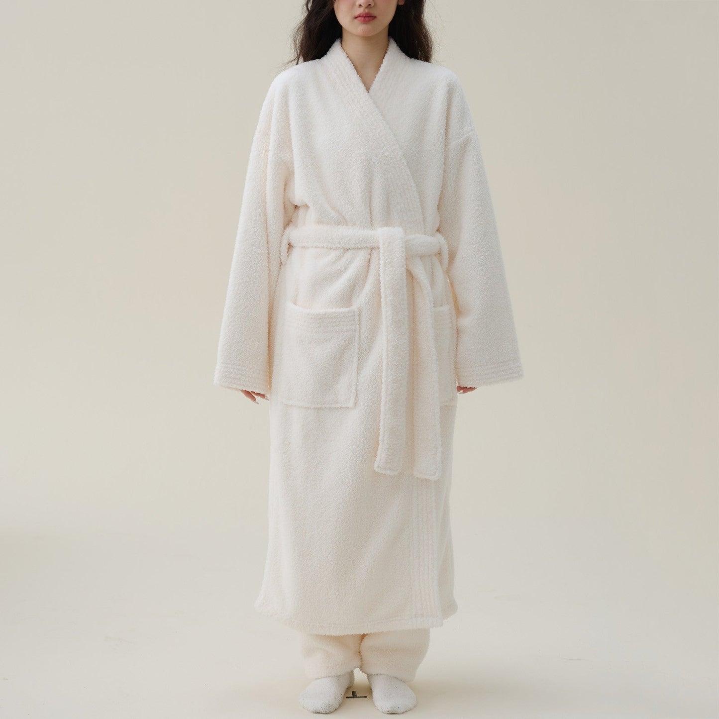 ThermoKimono | Weicher Flanellbademantel für kalte Tage - Brezella