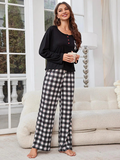 PlaidTraum | Elegantes Karomuster Pyjama-Set für Damen - Brezella