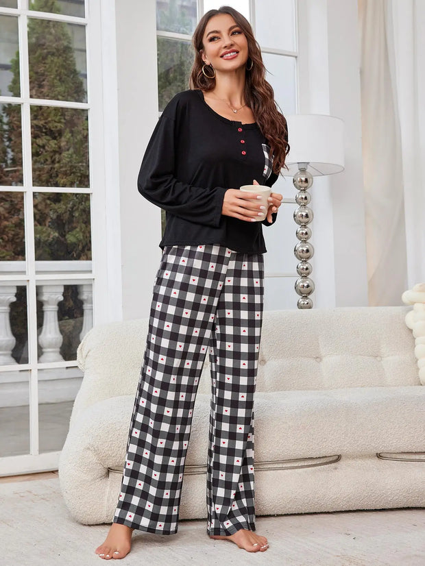 PlaidTraum | Elegantes Karomuster Pyjama-Set für Damen - Brezella