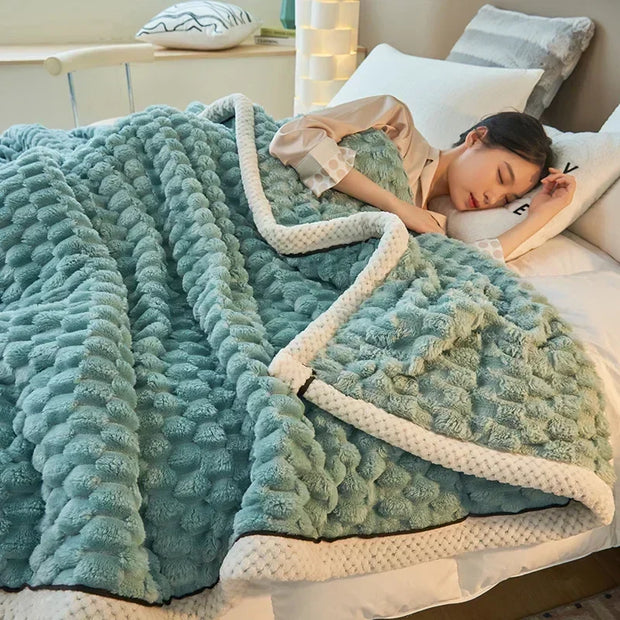 FlauschZauber | Luxuriöse Softtouch-Decke - Brezella