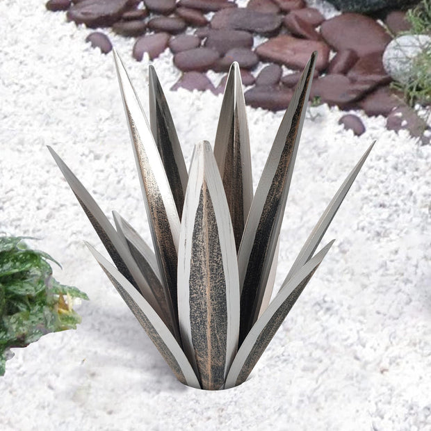 GlowSucculent | Kunstvolle Agave Statue aus haltbarem Metall - Brezella