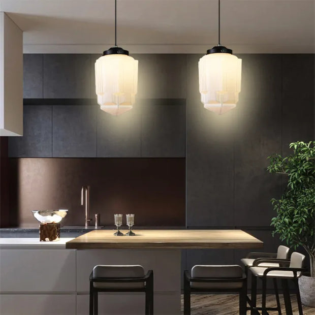 LumiVorm | Moderne geometrische Glasleuchte für klare Linien - Brezella